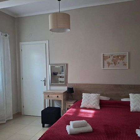 Trousas Apartments Roda  Bagian luar foto