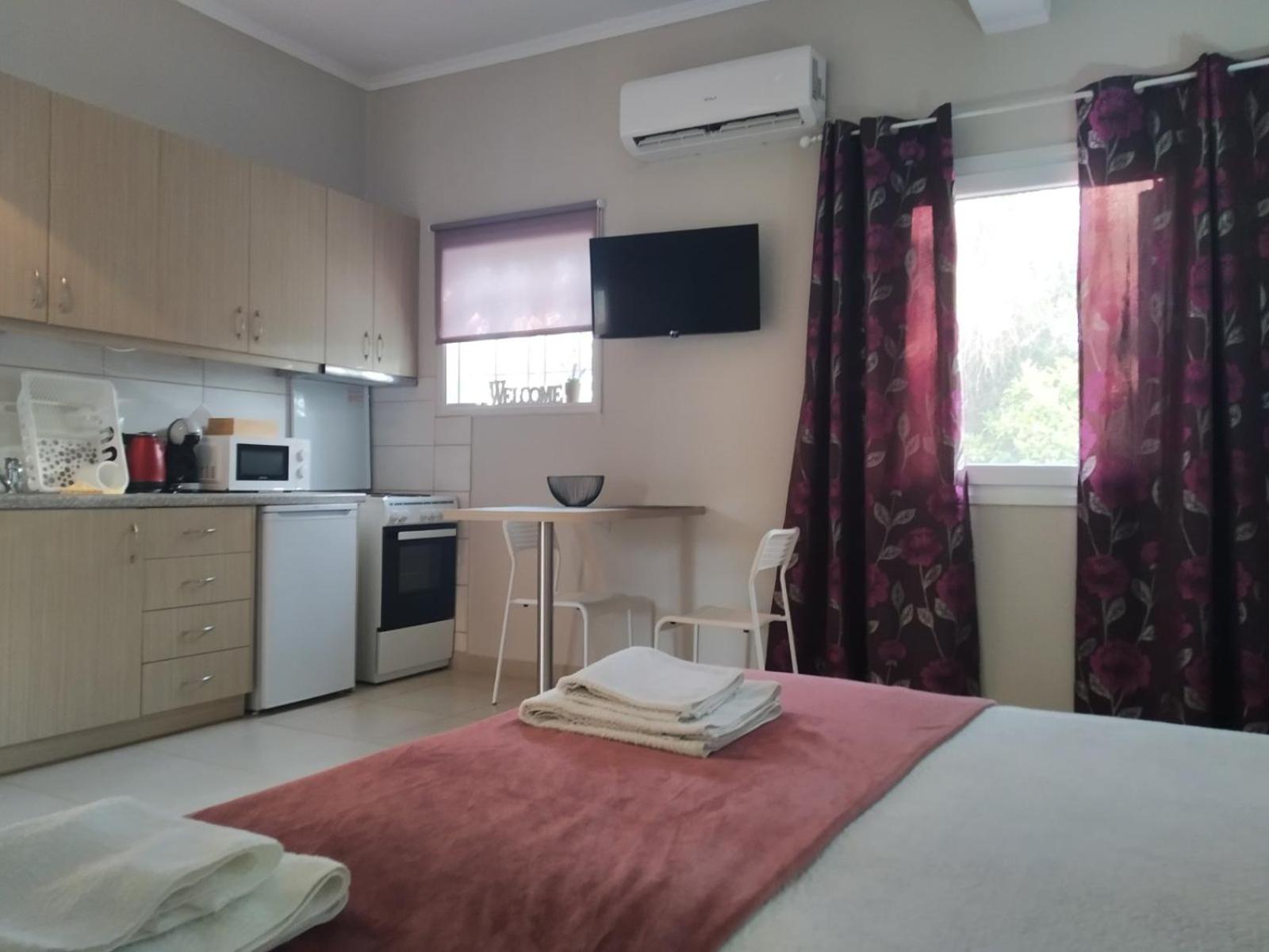 Trousas Apartments Roda  Bagian luar foto